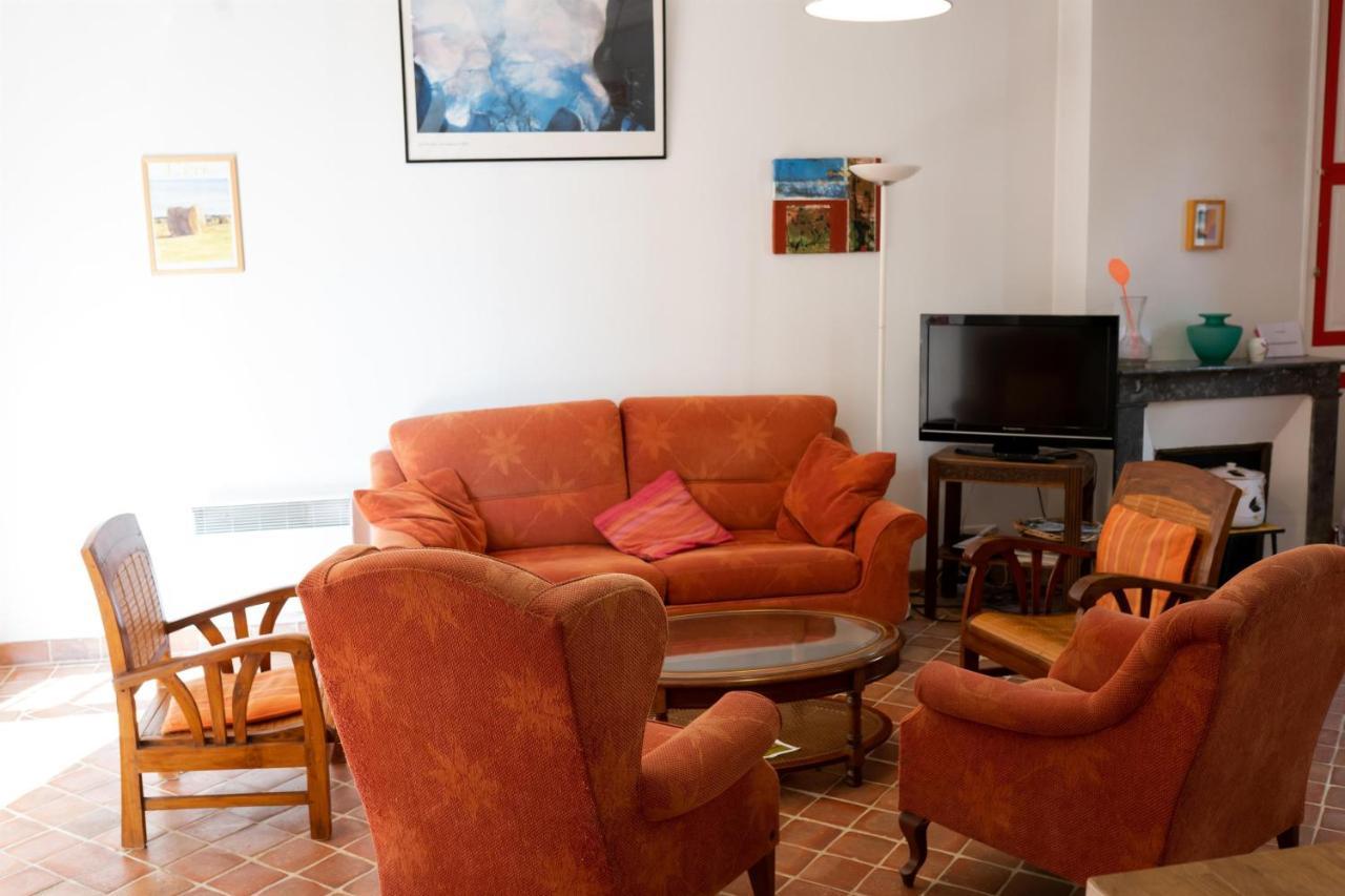 La Maison Rouge Saint-Sauveur-en-Puisaye Eksteriør billede