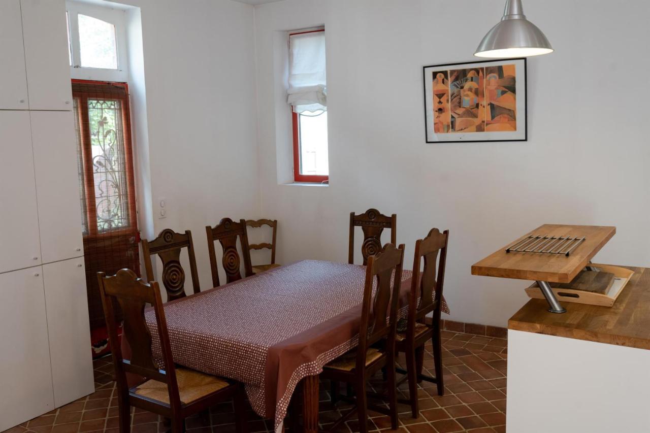 La Maison Rouge Saint-Sauveur-en-Puisaye Eksteriør billede